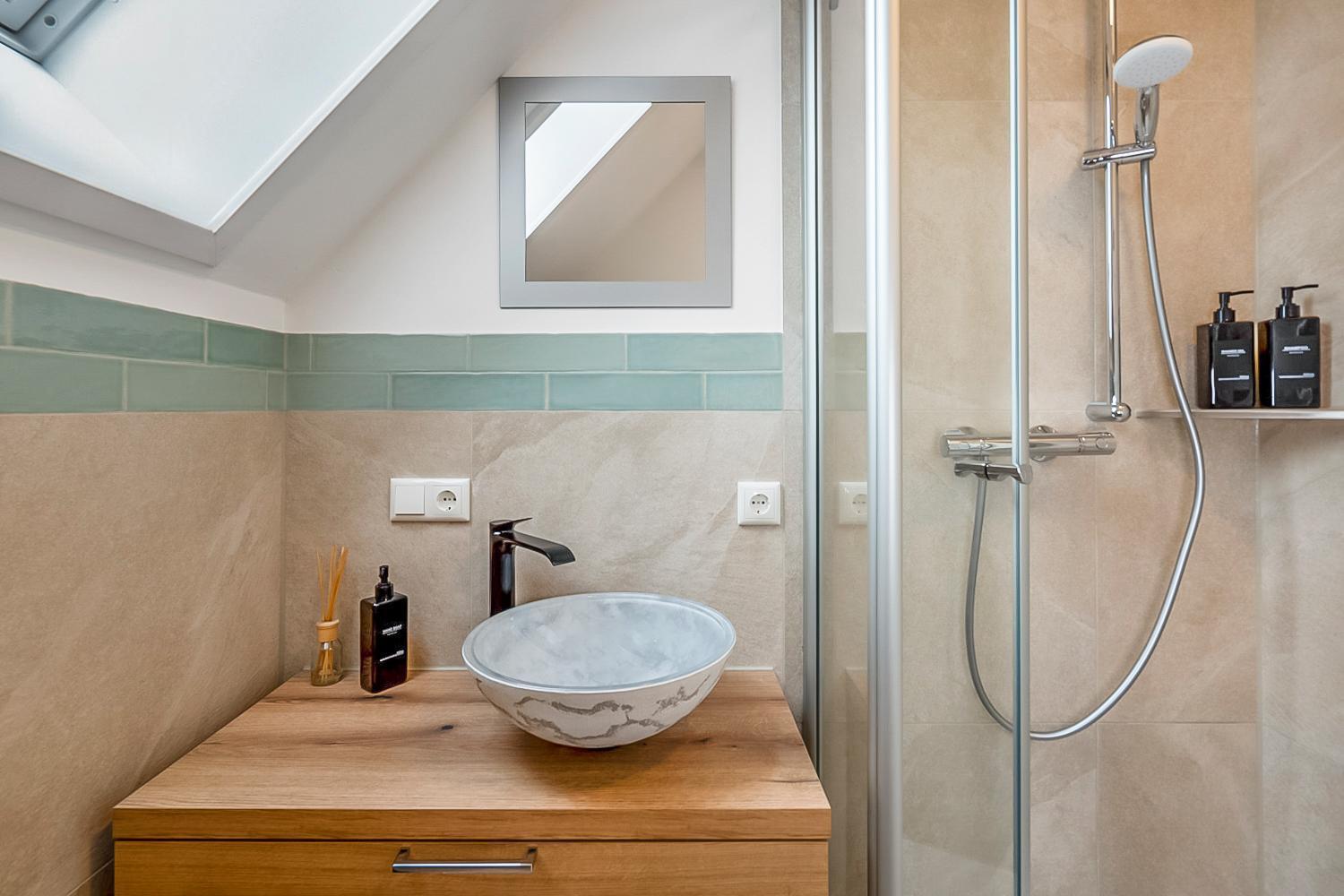 Namaste Homes - Ferienwohnung Mit Dachterrasse バート・ヴィンツハイム エクステリア 写真