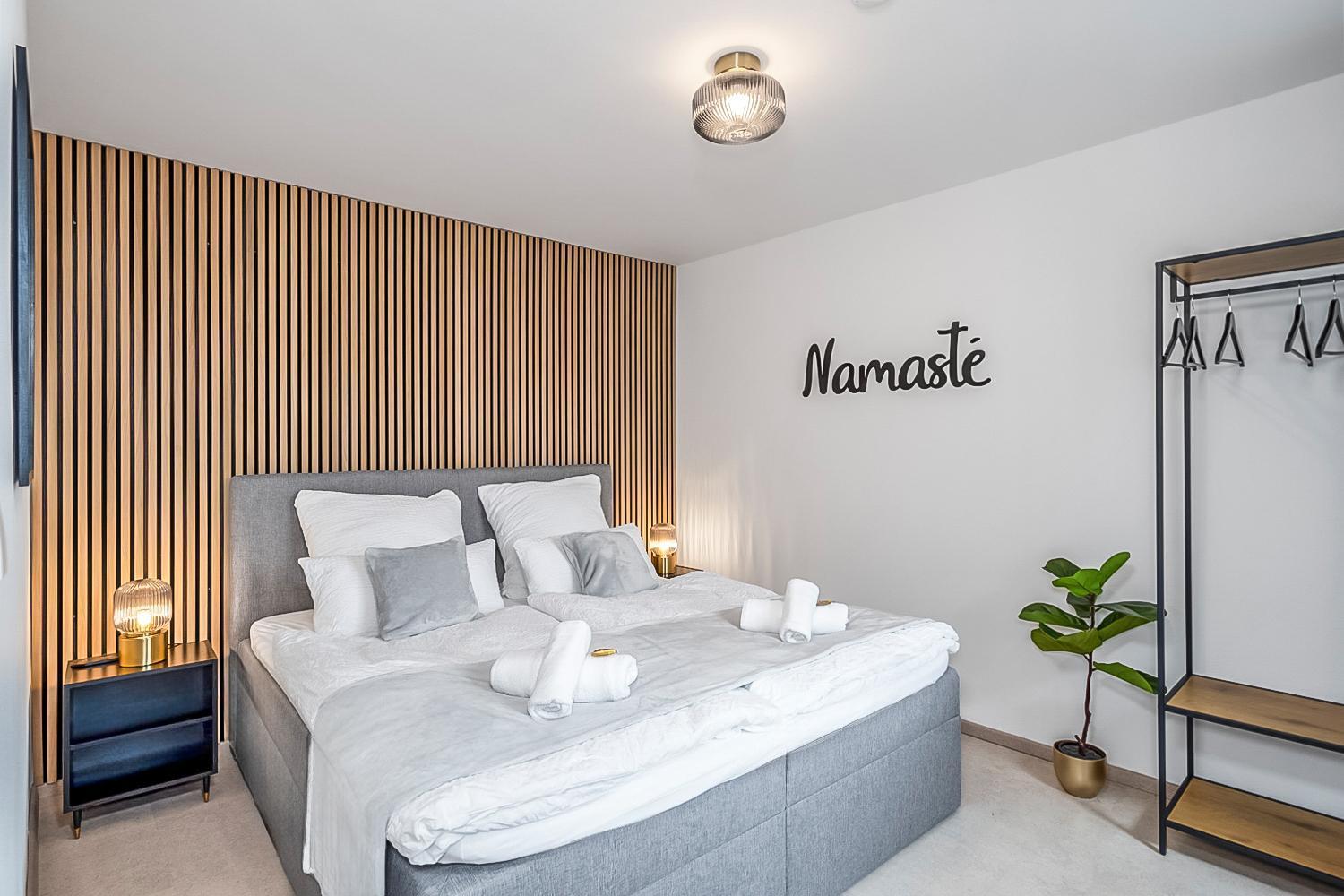 Namaste Homes - Ferienwohnung Mit Dachterrasse バート・ヴィンツハイム エクステリア 写真